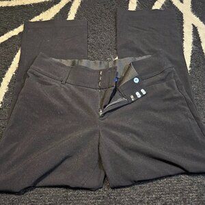 Apt 9 Woman's Dress Pants - SIZE 12
